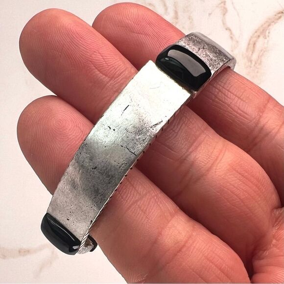 The Sak Black and Silver Tone Stretch Bracelet 2.5 inches NWT - Picture 3 of 4